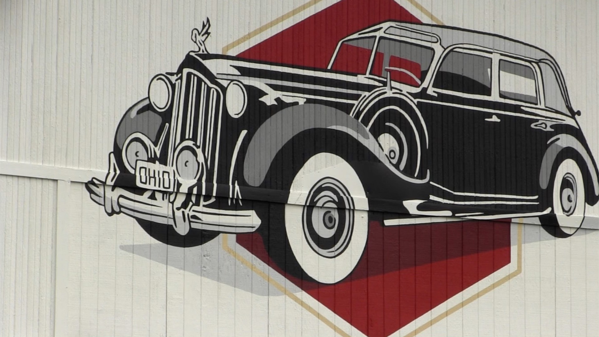 Packard Mural Is a Gateway to History