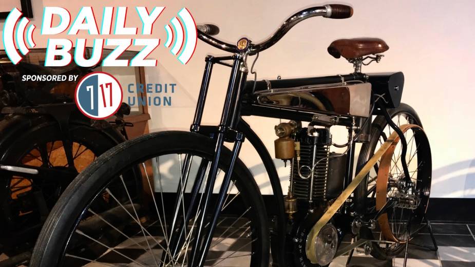 Daily Buzz 1-19-21 | Vintage Motorcycles, YSU Football, Future of News