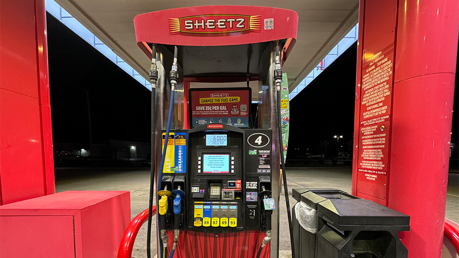 Sheetz Lowers Unleaded 88 Gas Prices to $1.99 a Gallon